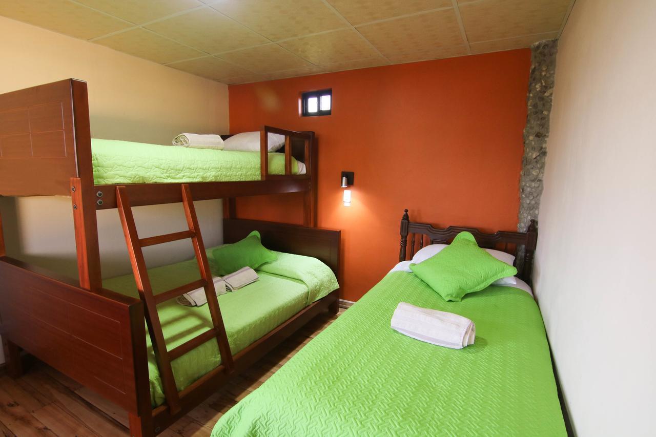 Alpachaca Quito Airport Hotel Tababela Bagian luar foto